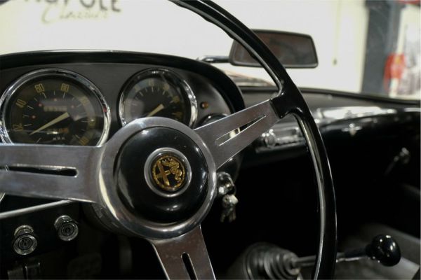 Alfa Romeo 2000 Spider 1960 131453