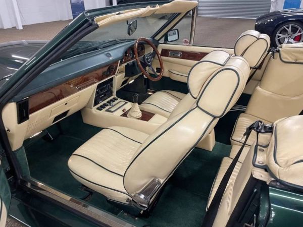 Aston Martin V8 Vantage Volante X-Pack 1989 124631
