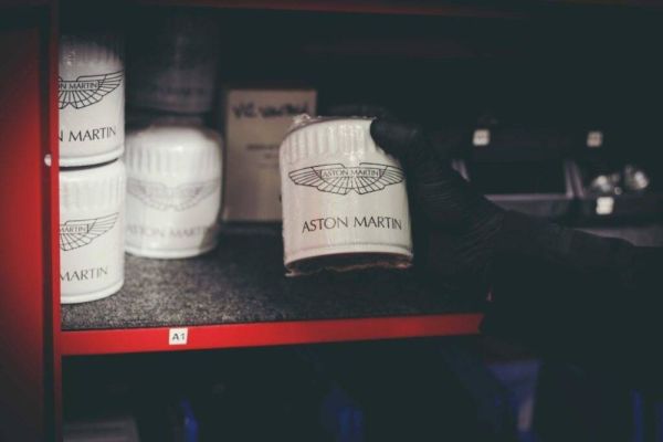 Aston Martin V8 Vantage Volante X-Pack 1989 124636