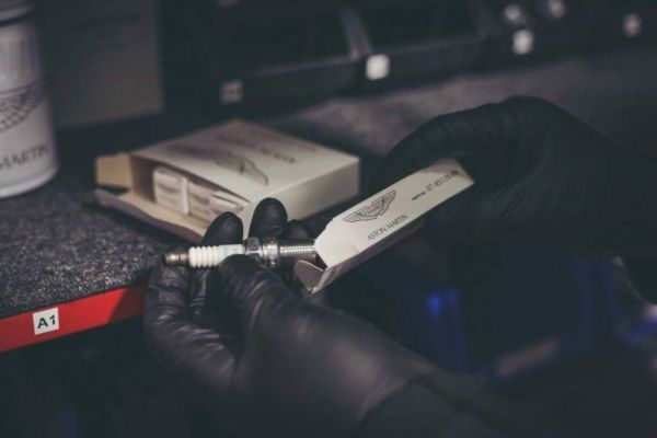 Aston Martin V8 Vantage Volante X-Pack 1989 124637