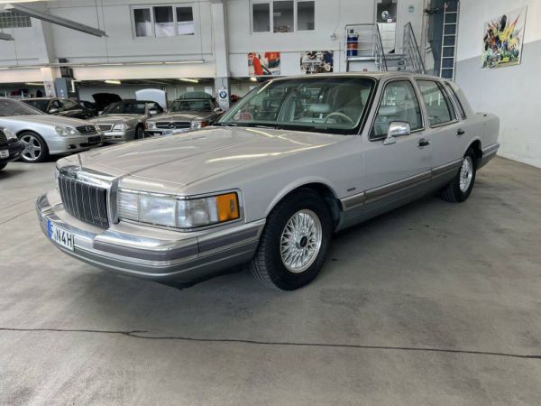 Lincoln Town Car 1990 78610