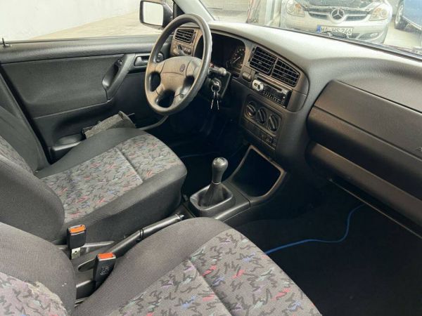 Volkswagen Golf III 1.6 1994 87605
