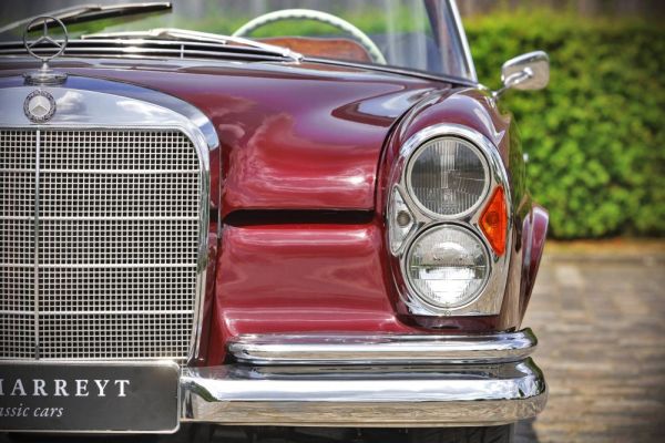 Mercedes-Benz 220 SE b 1961 126164