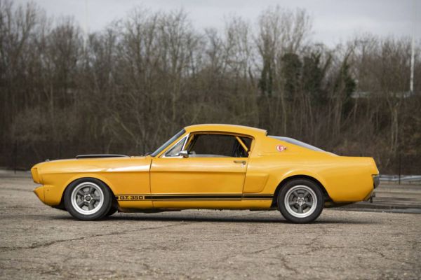 Ford Mustang Custom 1965 88953