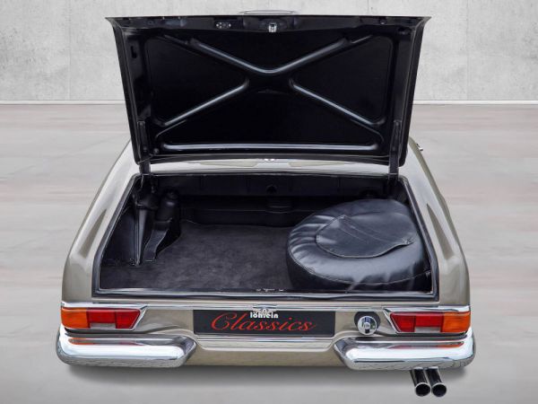 Mercedes-Benz 280 SL 1968 40698