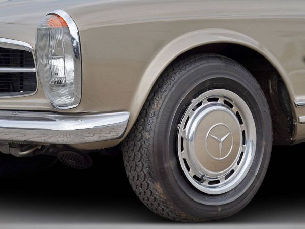 Mercedes-Benz 280 SL 1968 40699