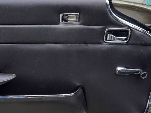 Mercedes-Benz 280 SL 1968 40706