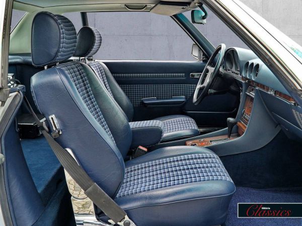 Mercedes-Benz 560 SL 1987 40771