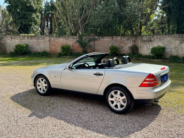 Mercedes-Benz SLK 200 Kompressor 2000 40527
