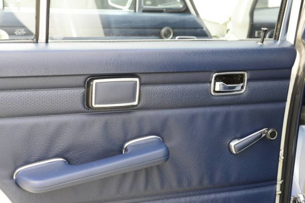 Mercedes-Benz 200 D 1971 30595