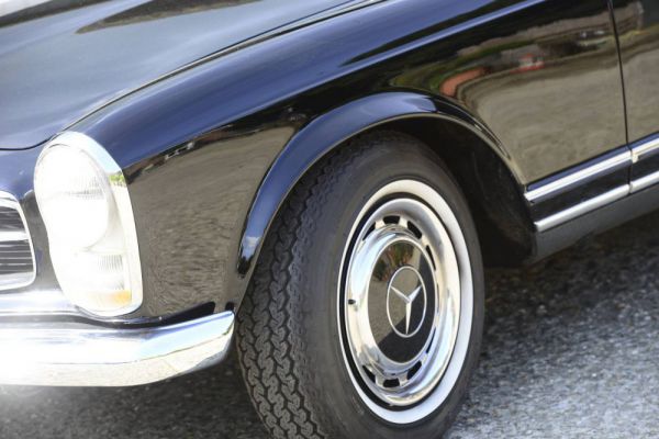 Mercedes-Benz 230 SL 1967 30614