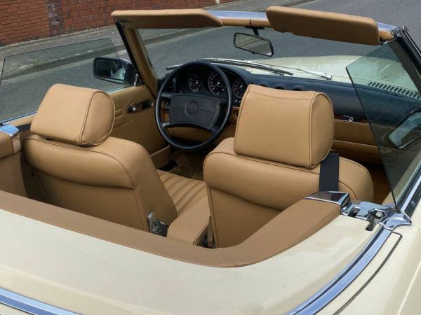 Mercedes-Benz 560 SL 1986 29394