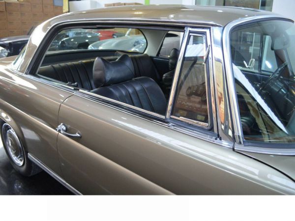 Mercedes-Benz 280 SE 3,5 1971 29470
