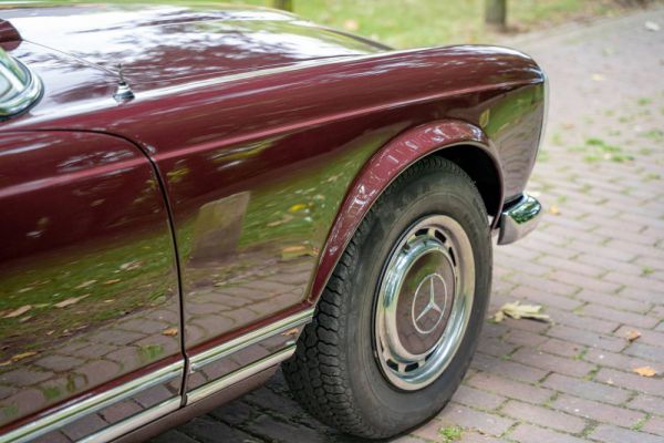 Mercedes-Benz 280 SL 1971 29540