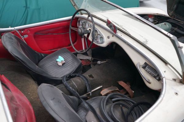 Austin-Healey 100/4 (BN2) 1956 121528