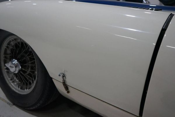 Jaguar E-Type 3.8 1964 123799