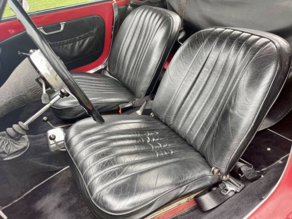 Alfa Romeo Giulia 1600 Spider 1963 89077