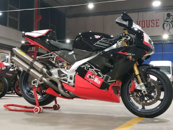 Aprilia RSV Mille 1999