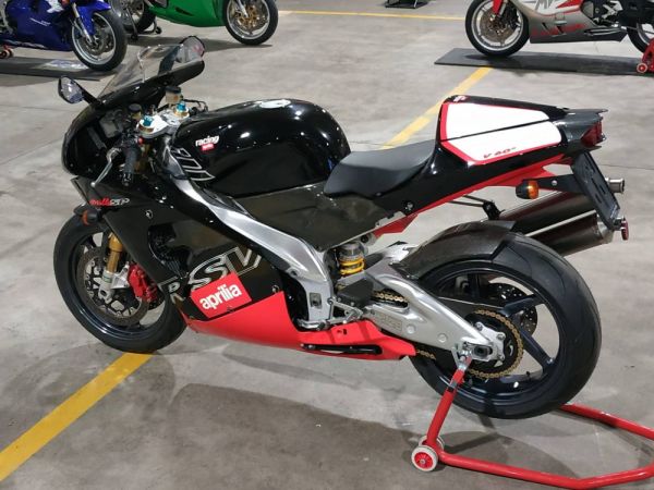 Aprilia RSV Mille 1999 114013