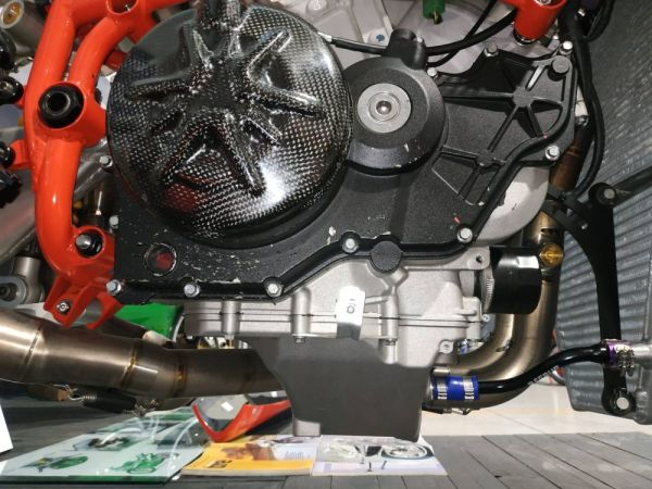 Aprilia RSV4 RR 2012 114018