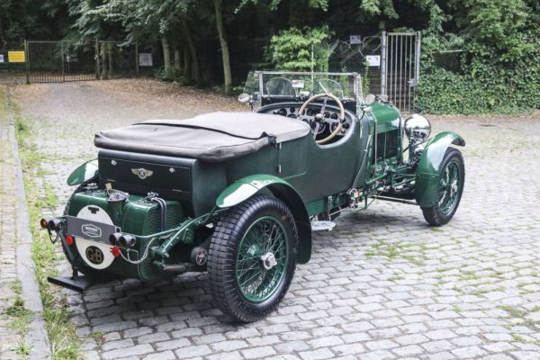 Bentley 4 1/2 Litre 1936 26149