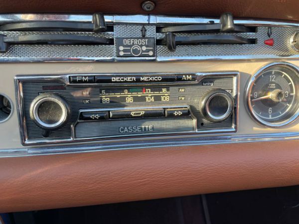 Mercedes-Benz 280 SL 1969 26275