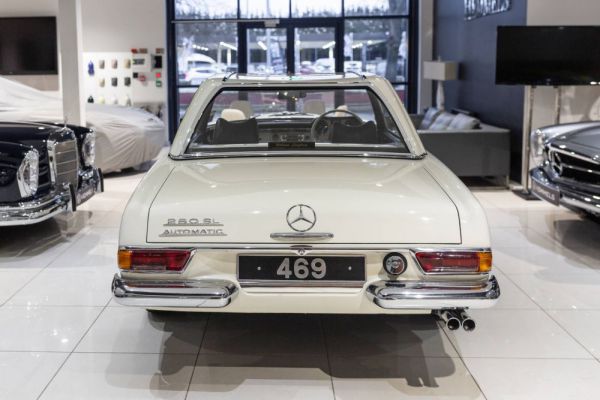 Mercedes-Benz 280 SL 1969 25588