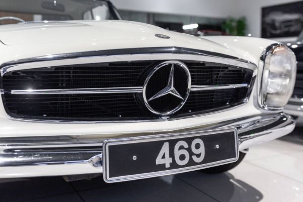 Mercedes-Benz 280 SL 1969 25594