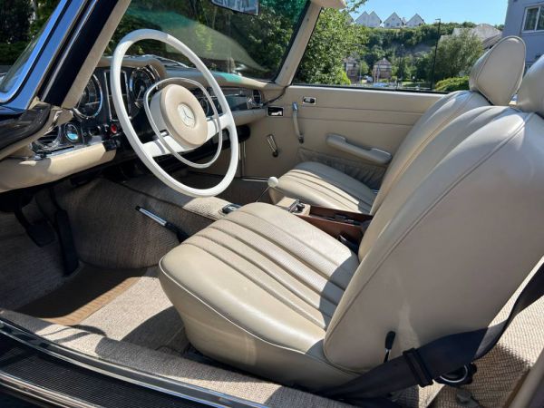 Mercedes-Benz 280 SL 1971 25604