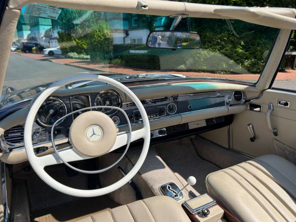 Mercedes-Benz 280 SL 1971 25612