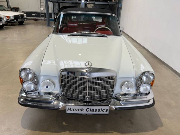 Mercedes-Benz 280 SE 1969 25467