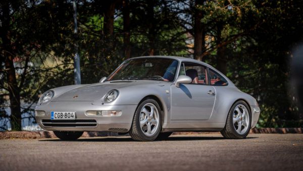 Porsche 911 Carrera 4 1997 25422