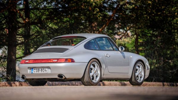 Porsche 911 Carrera 4 1997 25425