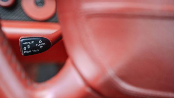 Porsche 911 Carrera 4 1997 25430