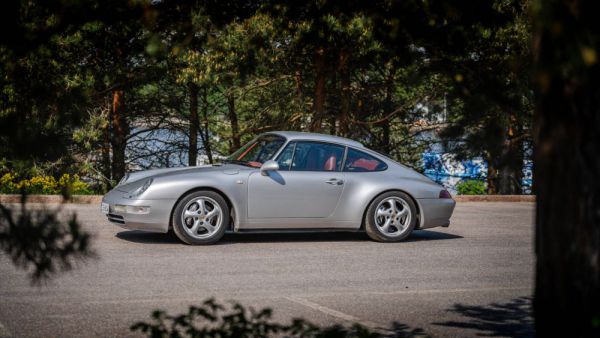 Porsche 911 Carrera 4 1997 25433