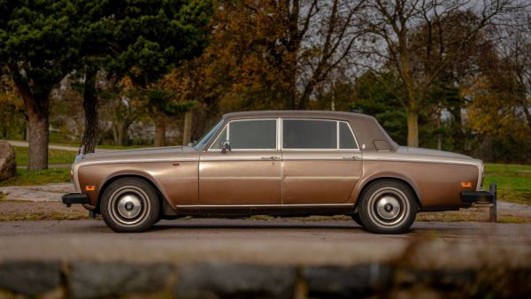 Rolls-Royce Silver Wraith II 1977 25440