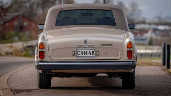 Rolls-Royce Silver Wraith II 1977 25444