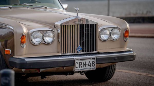 Rolls-Royce Silver Wraith II 1977 25447