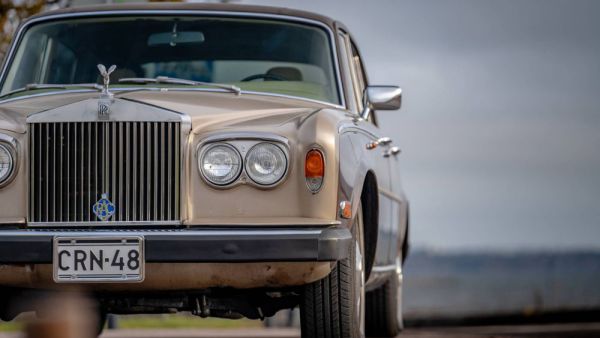 Rolls-Royce Silver Wraith II 1977 25448
