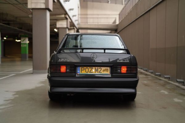 Mercedes-Benz 190 E 2.3-16 1984 117557