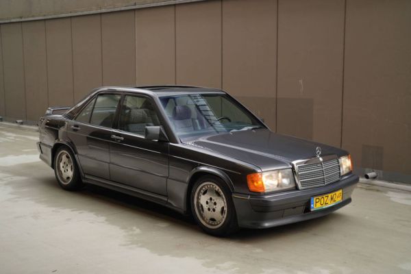 Mercedes-Benz 190 E 2.3-16 1984 117558