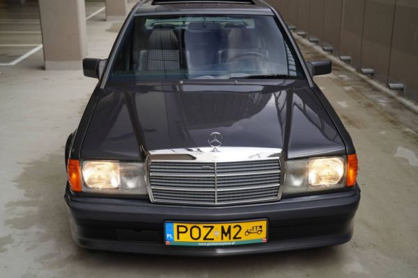 Mercedes-Benz 190 E 2.3-16 1984 117562