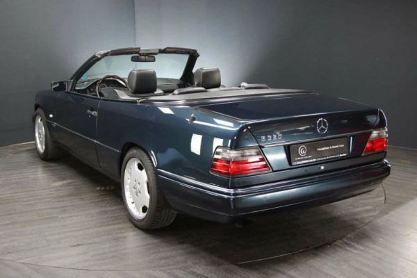 Mercedes-Benz E 320 1996 24142