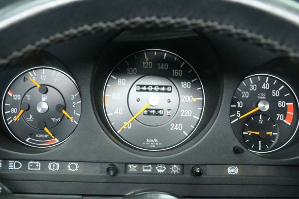 Mercedes-Benz 420 SL 1986 24179