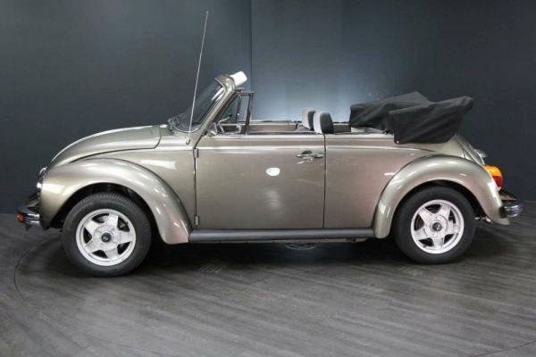 Volkswagen Maggiolone 1303 1979 24211