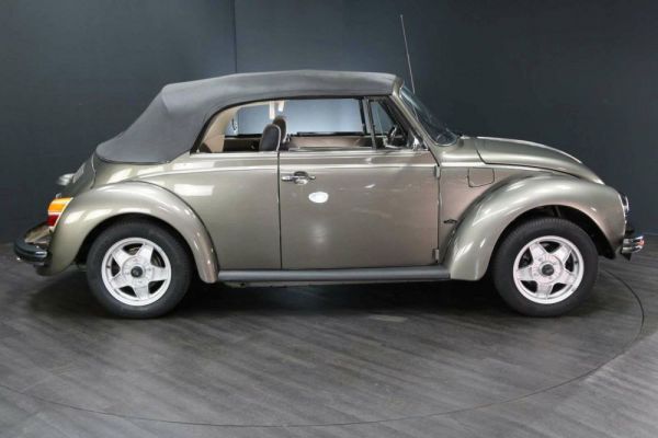 Volkswagen Maggiolone 1303 1979 24215