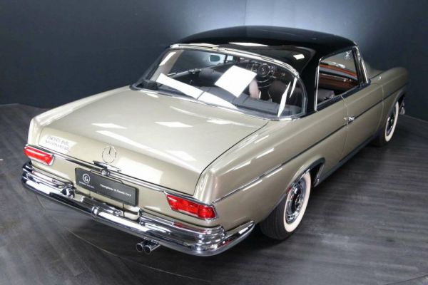 Mercedes-Benz 300 SE 1965 24221