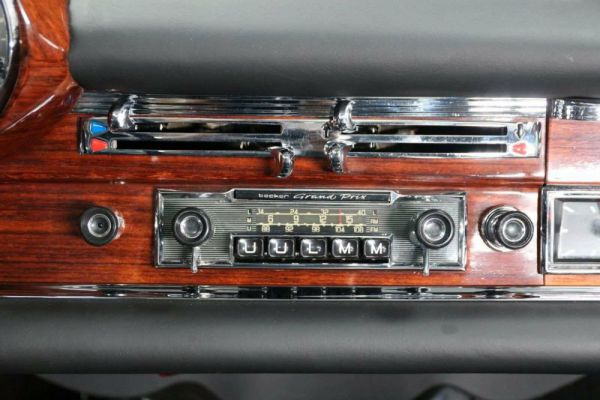 Mercedes-Benz 300 SE 1965 24231