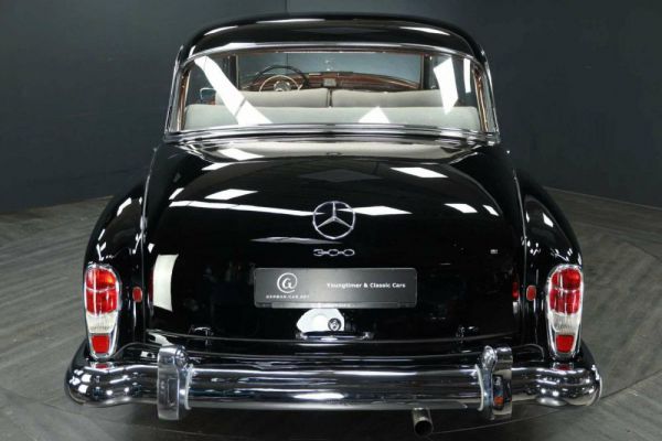 Mercedes-Benz 300 d 1958 24234