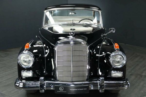 Mercedes-Benz 300 d 1958 24238